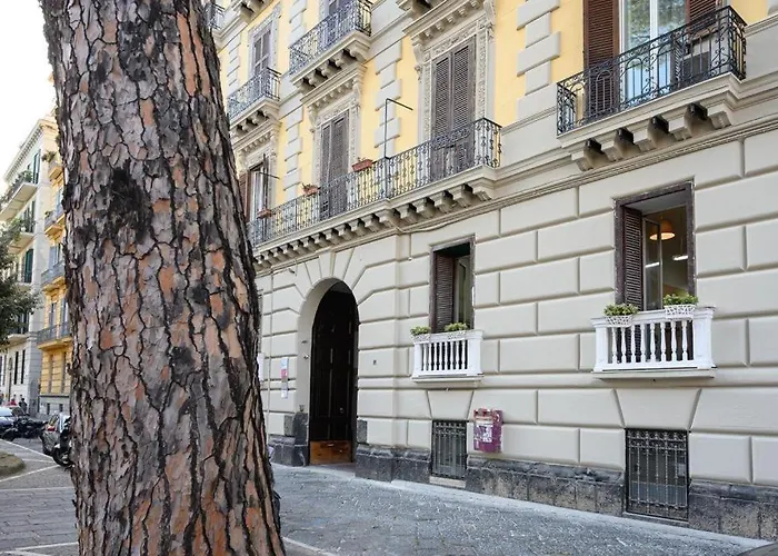 Luxury Oda ve Kahvaltı 3*