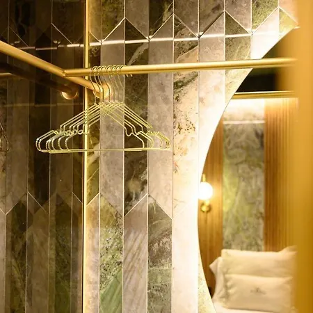 Luxury Nocleg ze śniadaniem