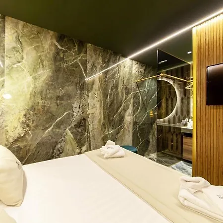 Luxury 3* Neapel